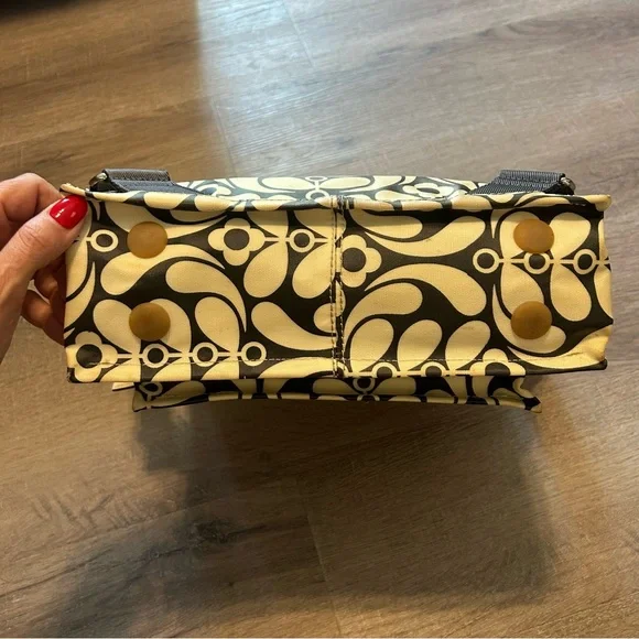 RARE! Orla Kiely Vintage Black and Cream Floral Backpack - Picture 4 of 14